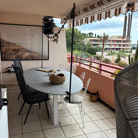 T3 Luxe, Vue Mer-piscine, A Pied Appartement *