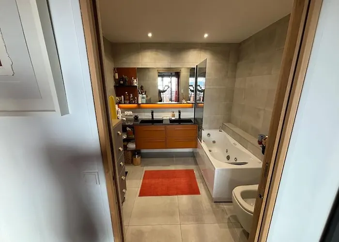 T3 Luxe, Vue Mer-piscine, A Pied Apartmán Le Lavandou