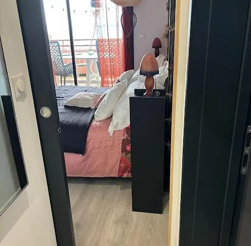 T3 Luxe, Vue Mer-piscine, A Pied *