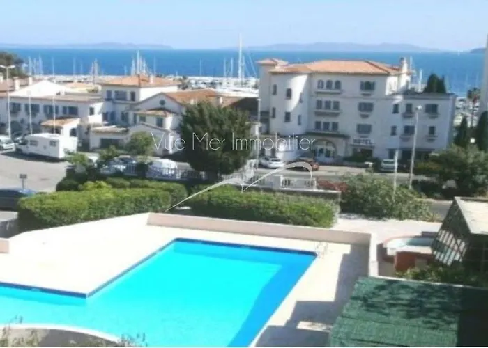 Apartamento T3 Luxe, Vue Mer-piscine, A Pied Le Lavandou