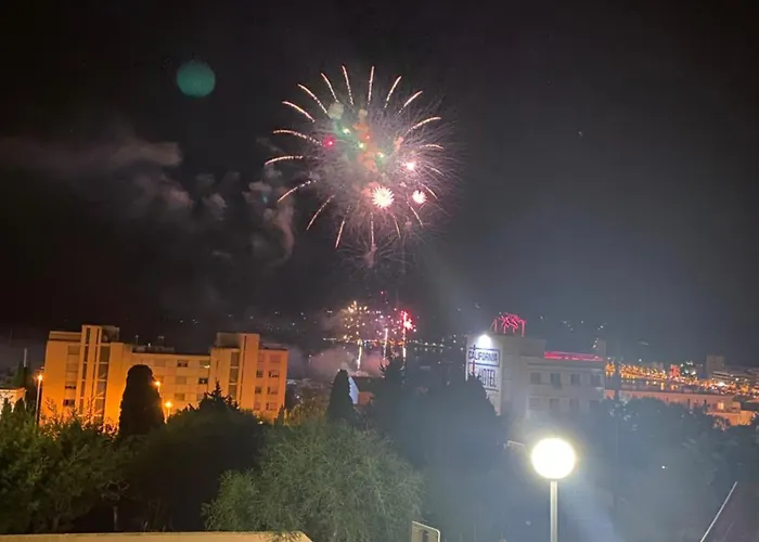 T3 Luxe, Vue Mer-piscine, A Pied